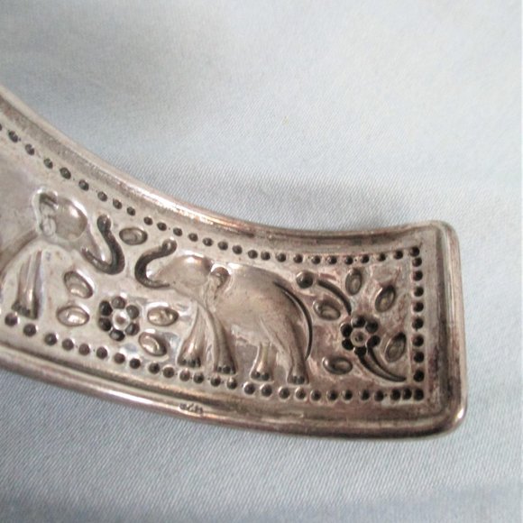 925 Sterling Silver Signed ELEPHANT TRUNK UP BRACELET CUFF Bangle Jewelry - Picture 4 of 4
